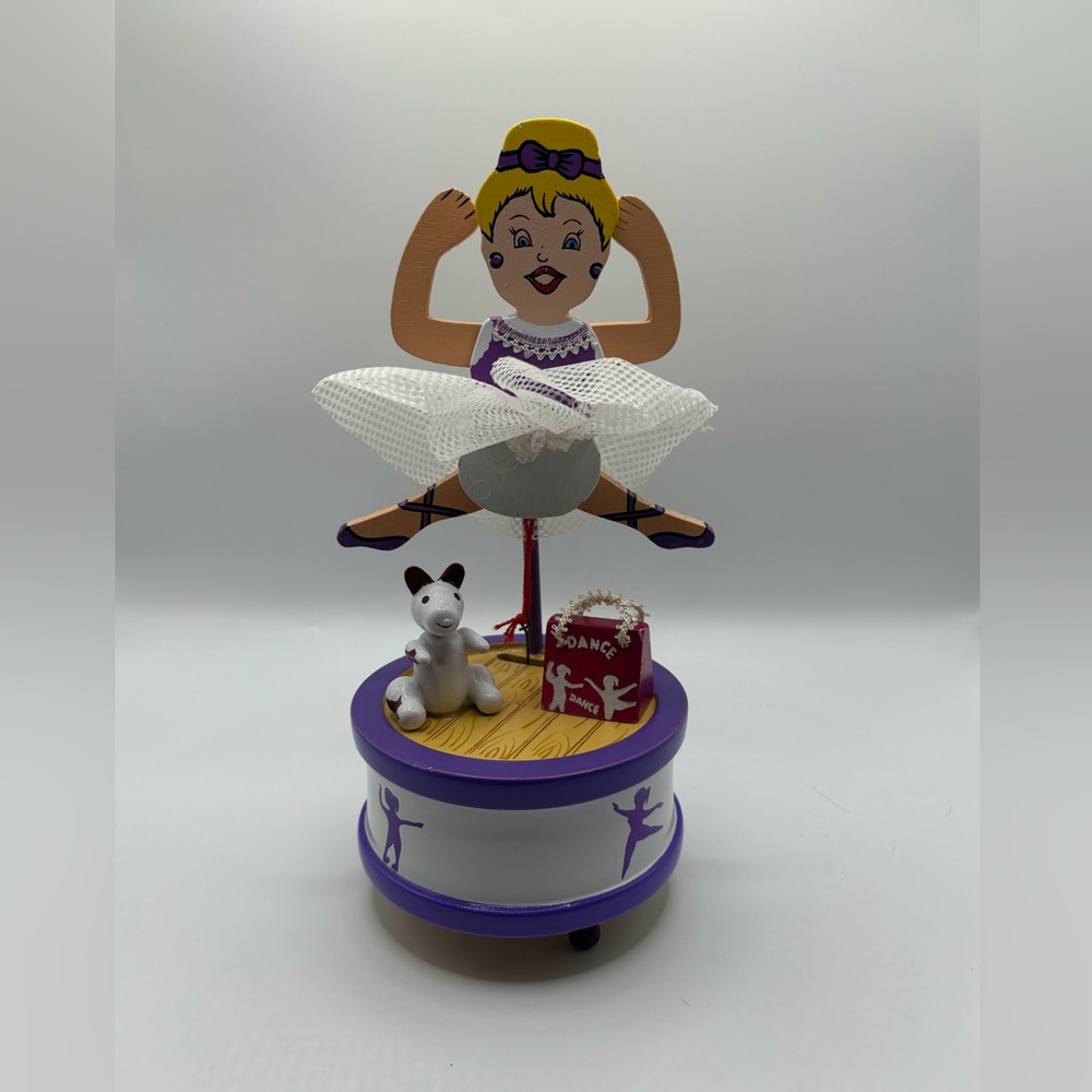 Vtg MSR Imports Wooden Ballerina Music Box 1984 Girls Room Collectors Coquette‎